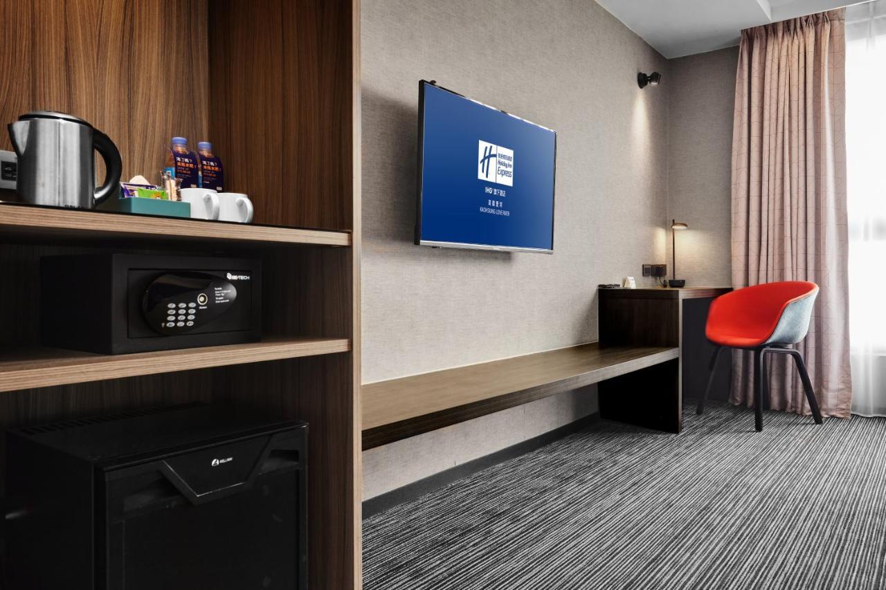 Holiday Inn Express Kaohsiung Love River By Ihg Εξωτερικό φωτογραφία