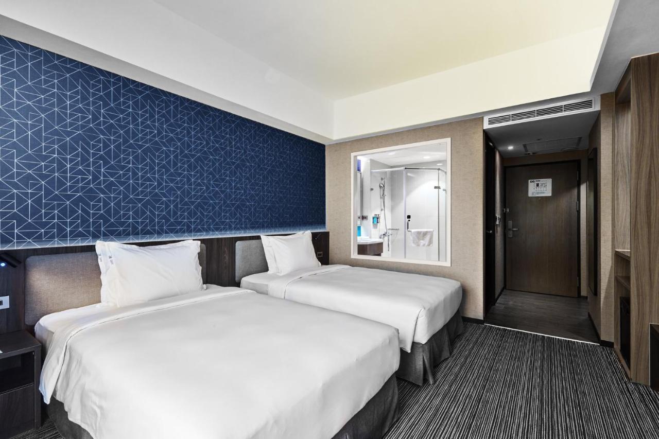 Holiday Inn Express Kaohsiung Love River By Ihg Εξωτερικό φωτογραφία