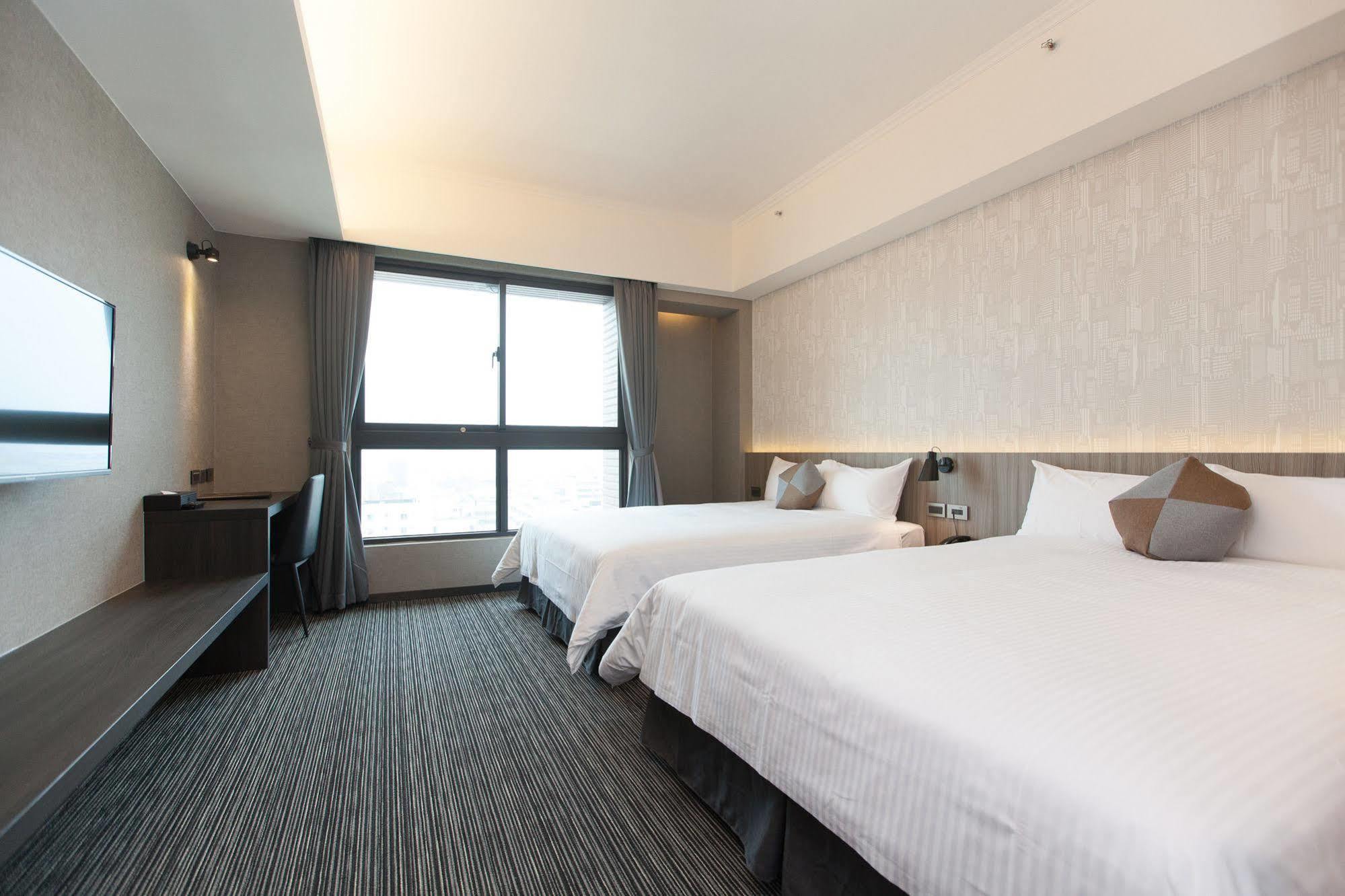 Holiday Inn Express Kaohsiung Love River By Ihg Εξωτερικό φωτογραφία